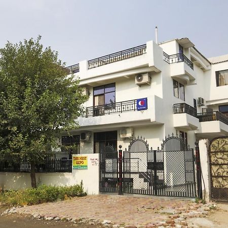 Capital O The Nest Expo Near Pvr Ansal Plaza Greater Noida Hotel Ngoại thất bức ảnh