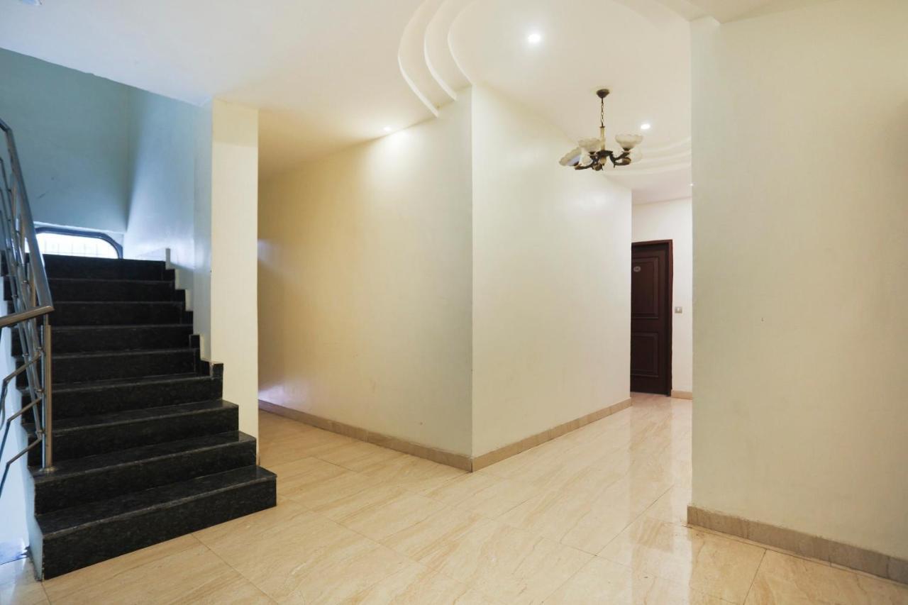 Capital O The Nest Expo Near Pvr Ansal Plaza Greater Noida Hotel Ngoại thất bức ảnh