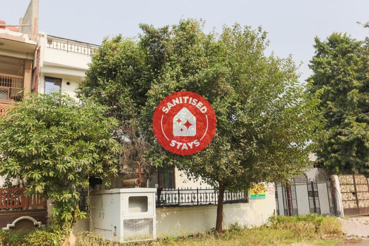Capital O The Nest Expo Near Pvr Ansal Plaza Greater Noida Hotel Ngoại thất bức ảnh