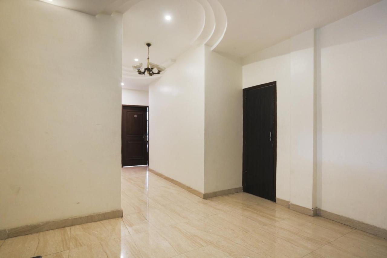 Capital O The Nest Expo Near Pvr Ansal Plaza Greater Noida Hotel Ngoại thất bức ảnh